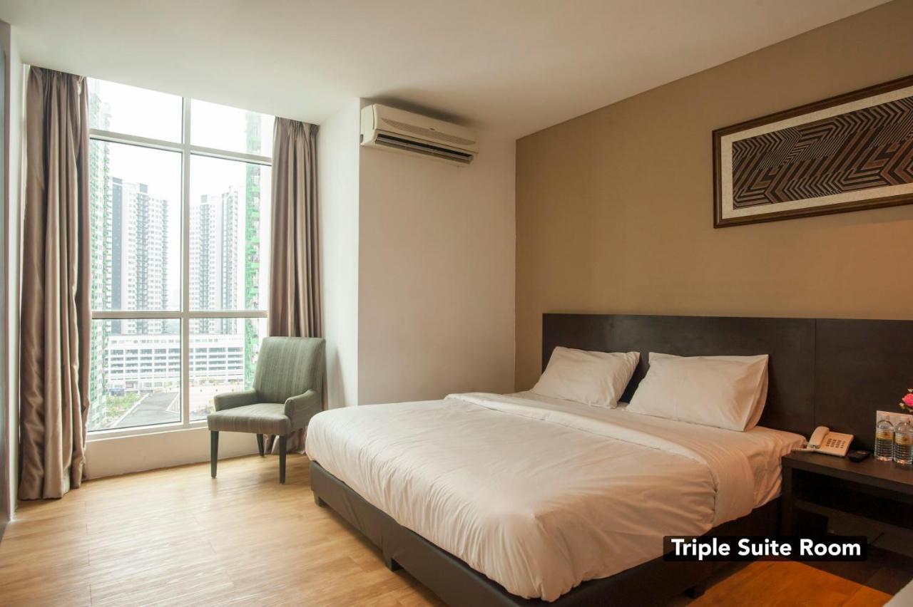 ซัมมิต ซิกเนเจอร์ โฮเต็ล โอยูจี กัวลาลัมเปอร์ Hotel ภายนอก รูปภาพ